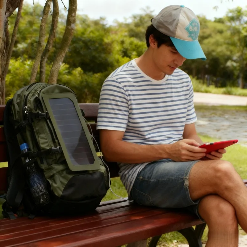 Alecter APH-S11 Zaino Solare d - Outdoor Power Bank With Ac Outlet recensione e prezzo